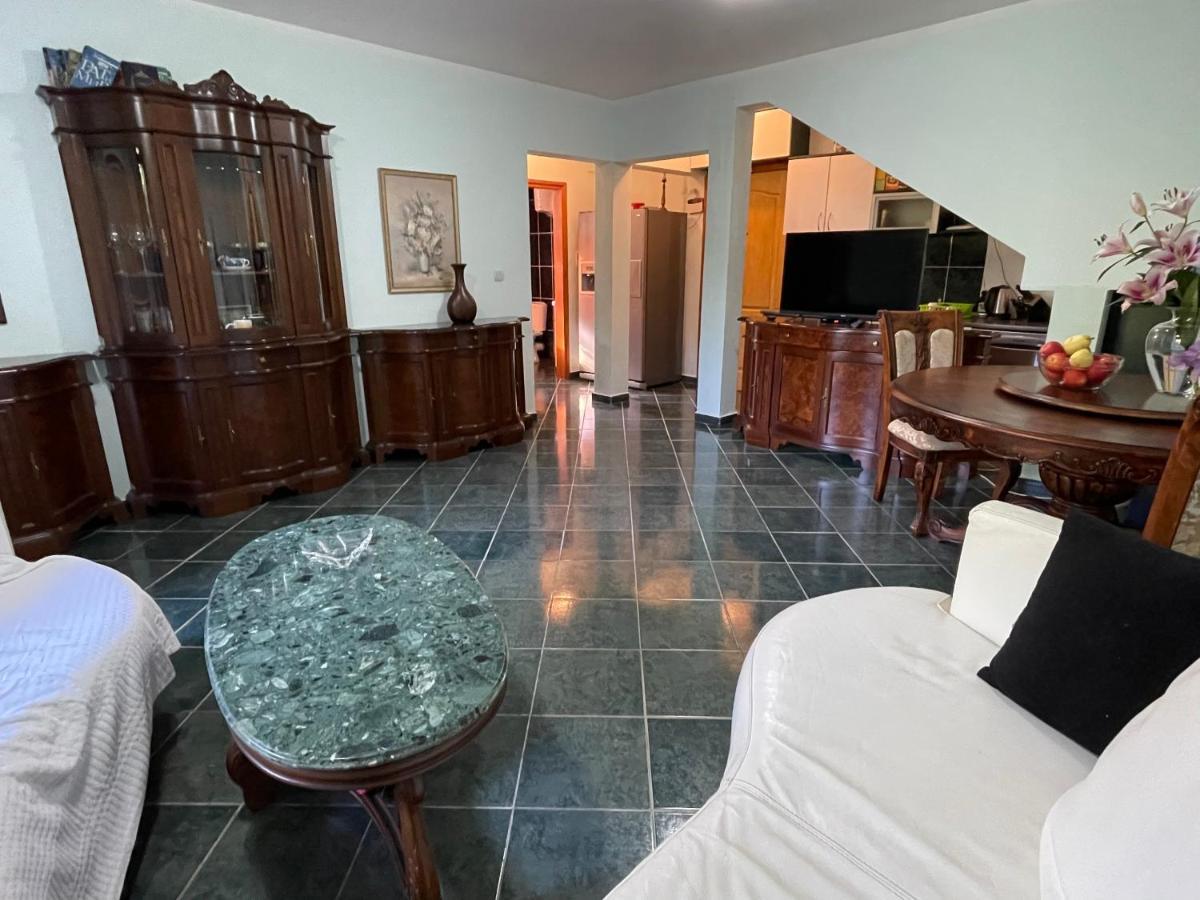 4M Apartments Petrovac ภายนอก รูปภาพ